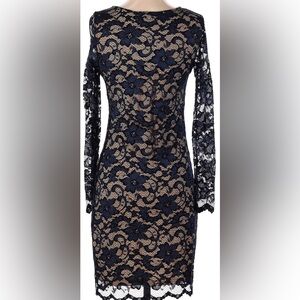 Karen Kane navy lace long sleeve cocktail dress size medium NWOT